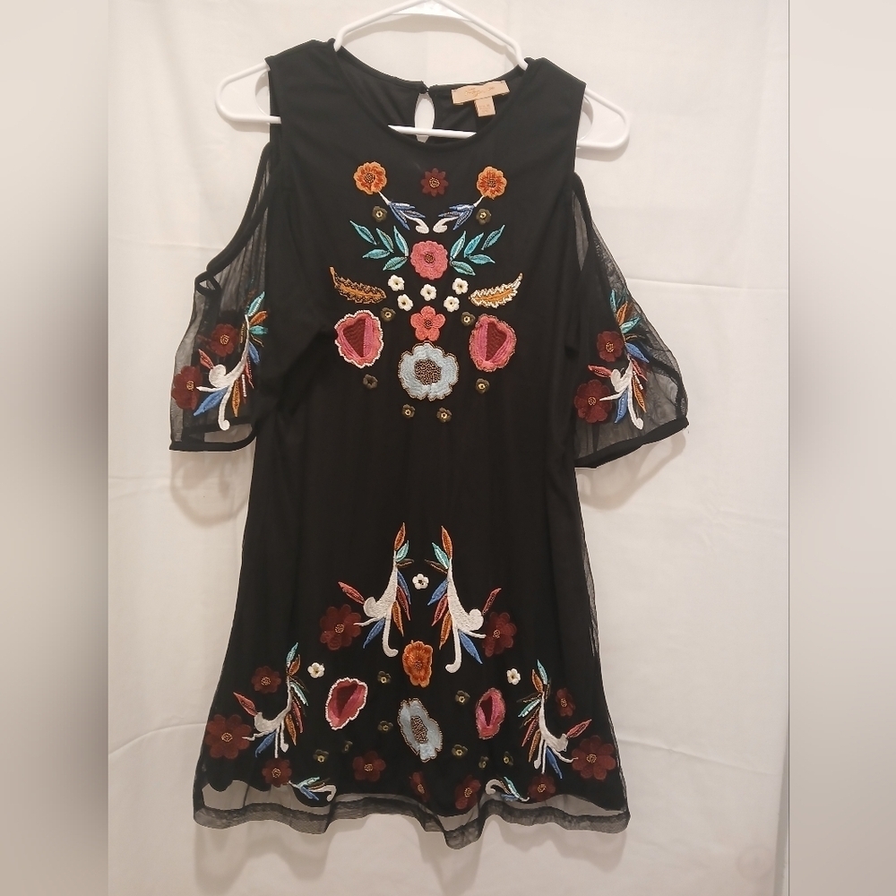 Floral Embroidered Black Mini Dress - Picture 1 of 4